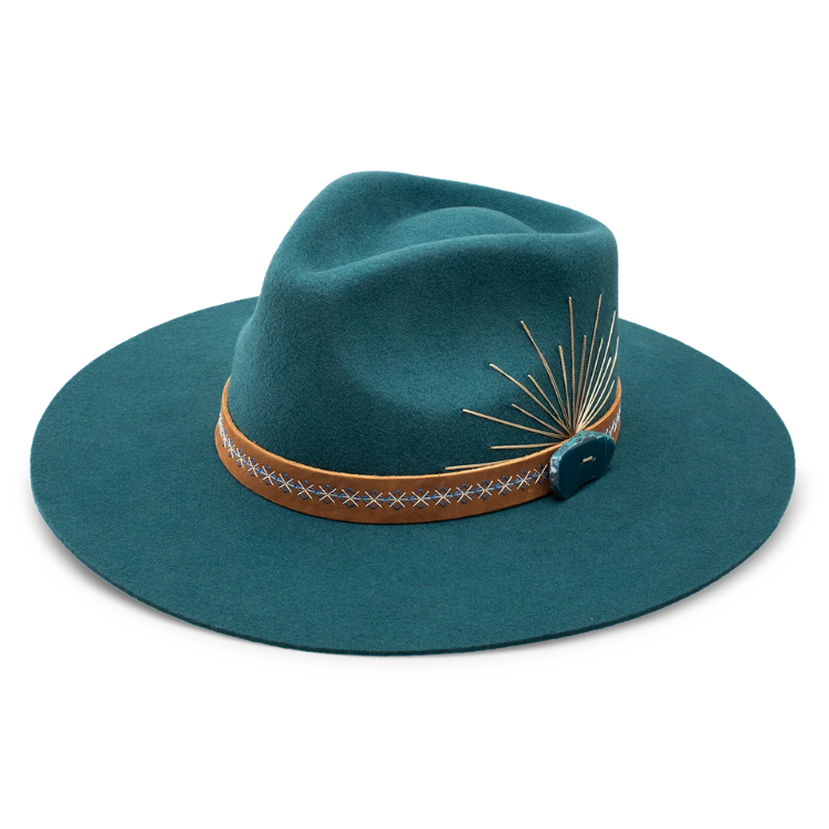 Charlie 1 Horse-Lainey Wilson-CWBYBE-40347-Bayou Belle-Teal