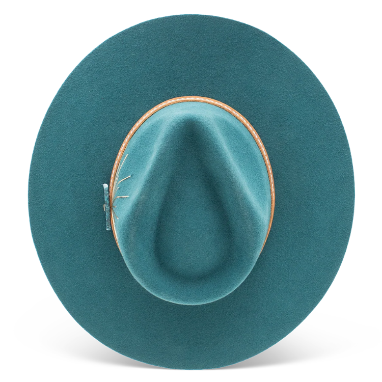 Charlie 1 Horse-Lainey Wilson-CWBYBE-40347-Bayou Belle-Teal