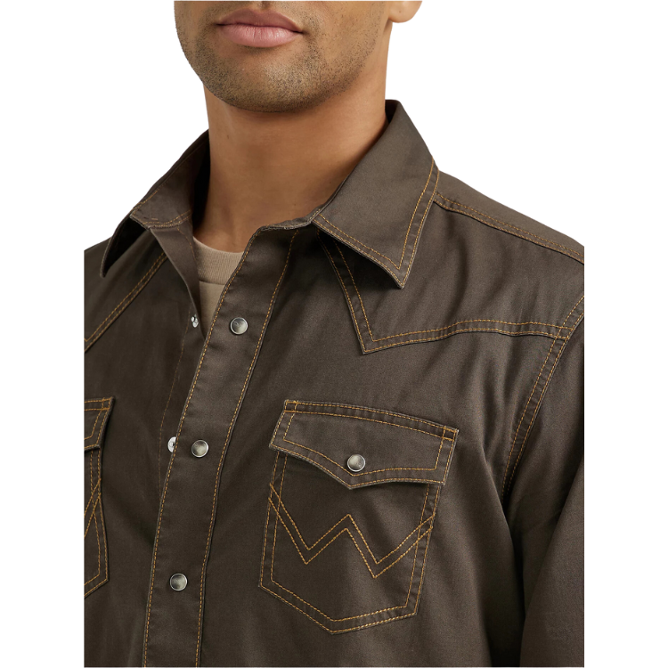 Wrangler 112356597 Men's Retro® Premium Long Sleeve Shirt - Modern Fit - Black Olive